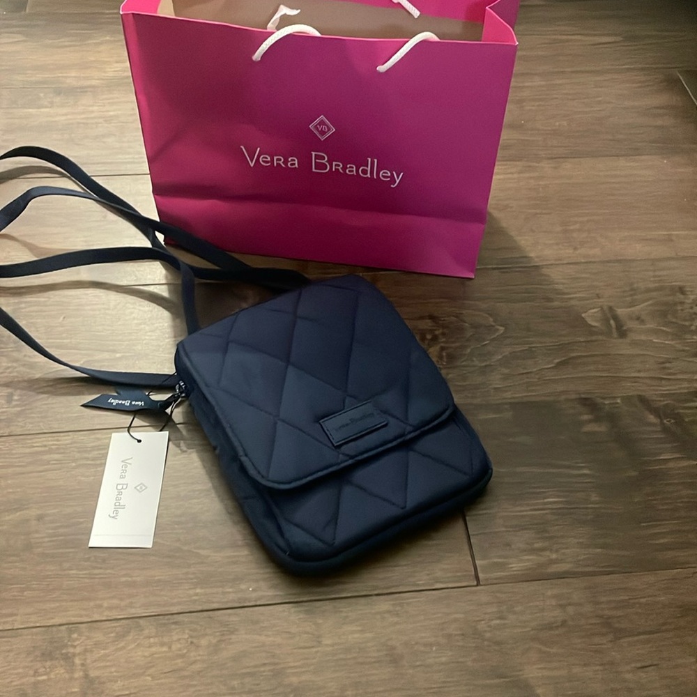 Vera Bradley mini hipster🥰
